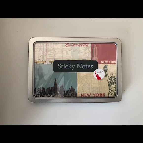 New York Assorted Sticky Notes & Notebook - Picture 3 of 5